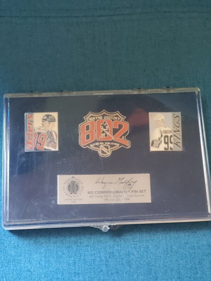 Juego de pines conmemorativos Upper Deck Wayne Gretzky 802 Foto 1 de 4