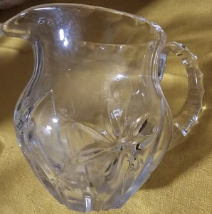 Heavy Crystal Creamer with scalloped rim cut flower and leaves pattern - Picture 1 of 10