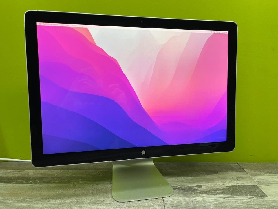 Apple Cinema Display LED A1267 24" LED Silver MB382LL/A - 1920x1200 MagSafe USB - Image 1 of 4