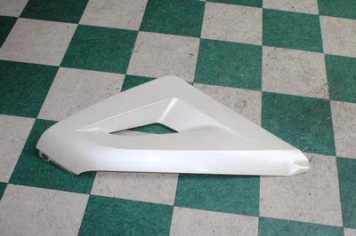 07-13 Avalanche *RESIDUE* White Diamond Rear Driver Side Left LH Bed Molding WTY - Image 1 of 4