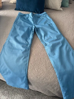 Calça de neve Oakley BioZone FN Dry 10K masculina tamanho médio (31x30) azul inverno esqui - Imagem 1 de 4