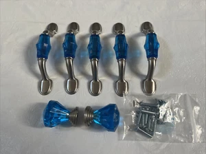 Menge 5 Richelieu Mitte zu Mitte Griff 3" Schrank Ziehen Gebürstetes Nickel Blau + Knopf - Bild 1 von 5