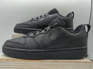 Scarpe scuola ragazzo Nike Court Borough basse UK 4.5 nuove AS31 - Foto 1 di 14