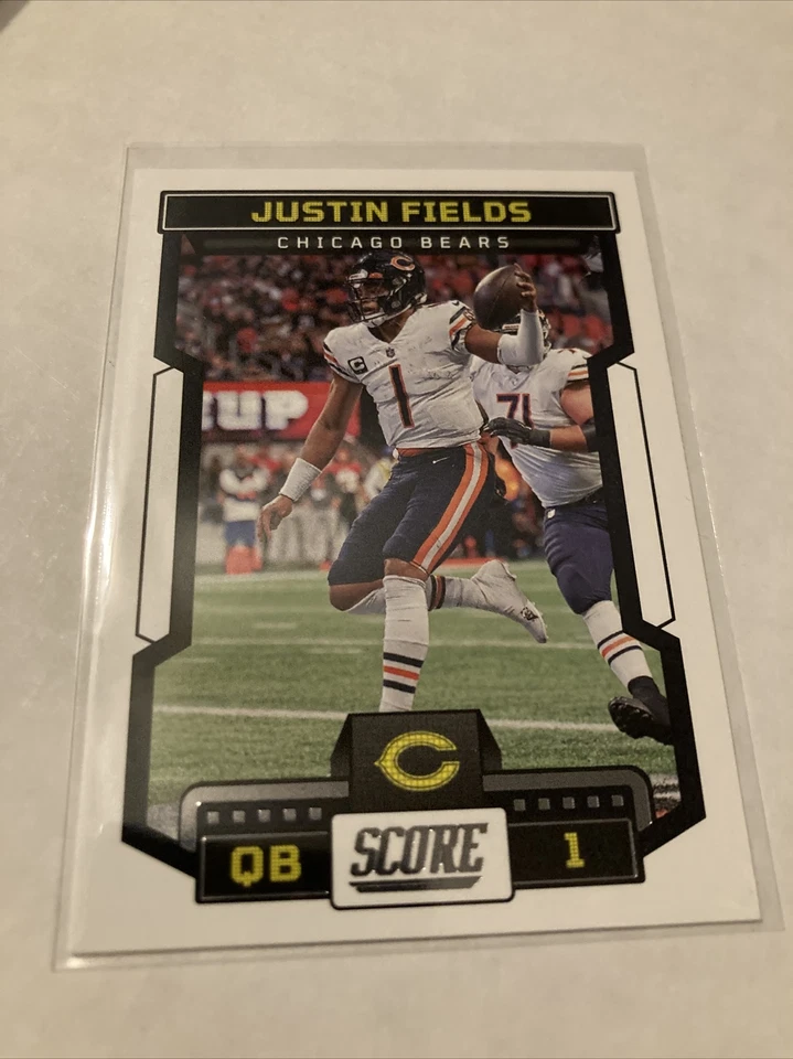 2023 Score Football #99 Justin Fields Bears - Image 1 of 1