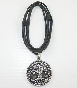 Lebensbaum Anhänger an schwarzer Surferkette verstellbar bis 26" lang Unisex - Bild 1 von 5