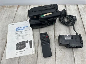 Sony Video8 Handycam Recorder Camcorder CCD-TR30 Camera Tested & Working - Picture 1 of 13