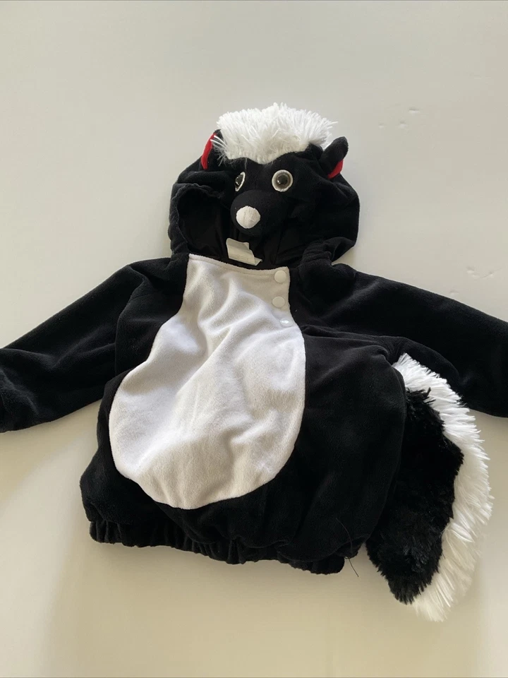 DISFRAZ DE MOFETA HALLOWEEN Bebé Infante 12-18 Negro Blanco Capucha / Snap / 1 pieza Foto 1 de 4