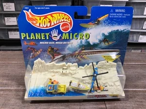 HOT WHEELS PLANET MICRO BEACH PATROL - Picture 1 of 1