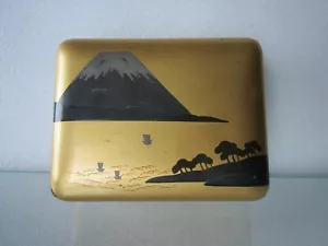 Antique Asian Hand Painted Black / Gold Lacquerware Wood Humidor Cigar Box - Picture 1 of 10