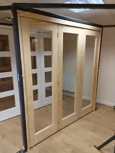 Internal Bifold Doors, Clear Pine Unfinished with Clear Glass - Various Sizes - Picture 1 of 16