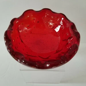 Red Art Glass Controlled Bubble Bowl Scalloped Trinket Dish Ashtray MCM Vintage - Picture 1 of 8