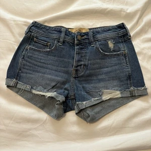 Hollister Boyfriend Shorts Low Rise Distressed Cutoff Mädchen 0R 0 W24 Actual W28 - Bild 1 von 5