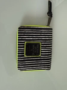 ✿ Disney Loungefly Nightmare Before Christmas Geldbörse gestreift Reißverschluss schwarz grün - Bild 1 von 5