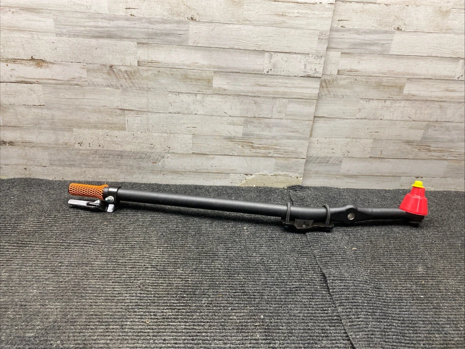 Genuine Ford Center Link LC3Z-3304-G 2007 Ford F-250 Super Duty - Image 1 of 4