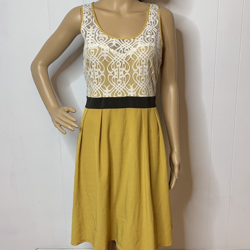 VETEMENTS a'reve abito smanicato donna grande A Line pizzo tomaia giallo senape cravatta vita