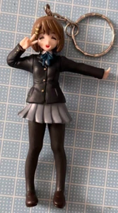 Japanese anime K-ON! Figure Keychain Yui Hirasawa 01 - Picture 1 of 1