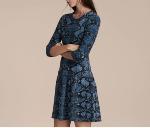 Abito maglione Burberry Rivermersey stampa serpente lana merino taglia S ottime condizioni prezzo al dettaglio $895