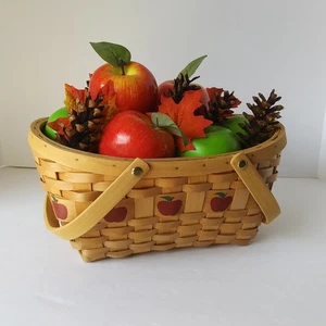 Centrotavola cesto mele autunnale con pigne e foglie decorazione rustica raccolta - Foto 1 di 9