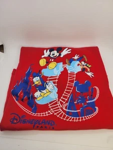 Disneyland Paris Youth Red T-shirt 14/16 - Picture 1 of 4