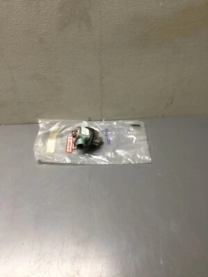 NUEVO, ITT, S311AF02V7AC9N, ELECTROVÁLVULA, 120V, 300 PSI MAX, (5B-4) Foto 1 de 4