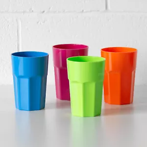 Set of 4 Bright Plastic 440ml Hi-Ball Tumblers Bar Drinks Reusable Party Glasses - Picture 1 of 6