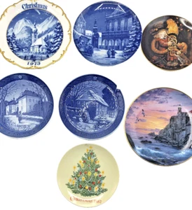 7 Vintage verschiedene dekorative Porzellan Weihnachtsteller - Bild 1 von 16