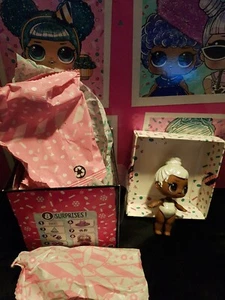 Lol surprise Present Pressie  CARATS APRIL Doll plus lol collector card pack - Picture 1 of 2