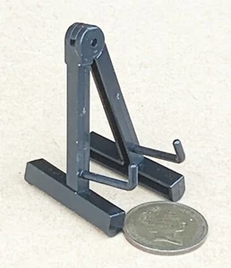 Soporte de guitarra de plástico para casa de muñecas escala 1:12 accesorio de instrumento musical tumdee - Imagen 1 de 9