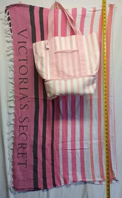 Bolsa de praia Victoria's Secret e cobertor conjunto de presente bolsa de ombro rosa Natal - Imagem 1 de 4
