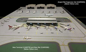 GEMINI 2 PIECE AIRPORT MATT SET **NEW VERSION** 1/200 ON BAC - Picture 1 of 1