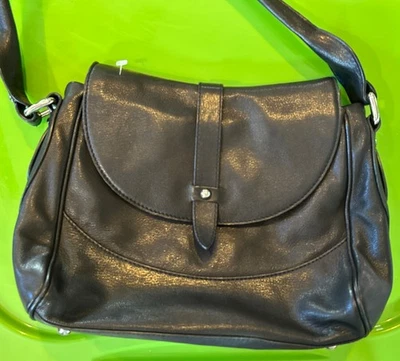 Bolso de Hombro PERLINA CUERO GENUINO Negro Guijarro Foto 1 de 4