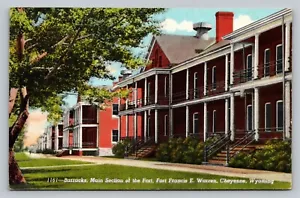 Postcard Fort Francis E Warren Main Barracks Exterior View Cheyenne Wyoming Free - Picture 1 of 3