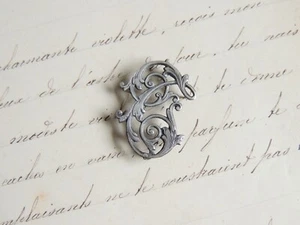 Superbe Monogramme en ARGENT massif Lettre T , initiale , art nouveau shabby - Foto 1 di 2