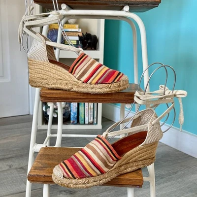 Alpargatas Andre Assous a rayas con cordones de cuña (talla 6) Foto 1 de 4