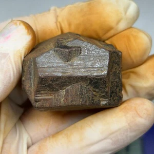 CRYSTAL OF PYRITE - IRON CROSS TWIN FROM COLOMBIA 88.4 gram / 3.118 oz - Picture 1 of 11