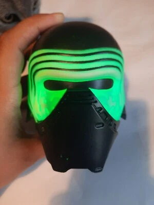 Star Wars Kylo Ren Illumi-Mate Colour Changing Light Nightlight LED - Image 1 of 4