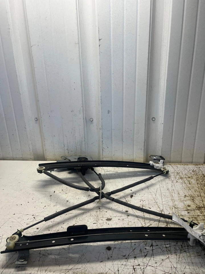 00-06 GMC YUKON XL 1500 Rear Regulator LeftElectric Lh Lh Foto 1 de 4