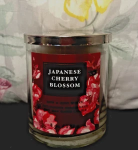 Bath & Body Works Japanese Cherry Blossom Single Wick Candle - Picture 1 of 1