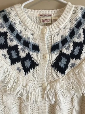 Suéter cárdigan mediano Huntington Ridge para mujer con flecos tejido a mano Foto 1 de 4
