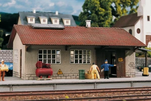 Piko Trains 61824 HO Scale Hobby Line Burgstein Goods Depot Building Kit - Picture 1 of 1