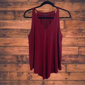 First Love Maroon Asymmetrical Tank Top XL - Picture 1 of 5