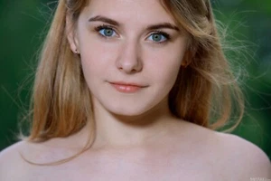 Art Nudes 8x10 Photo - Professional Female Model "Dakota Pink" 630354 - Picture 1 of 1