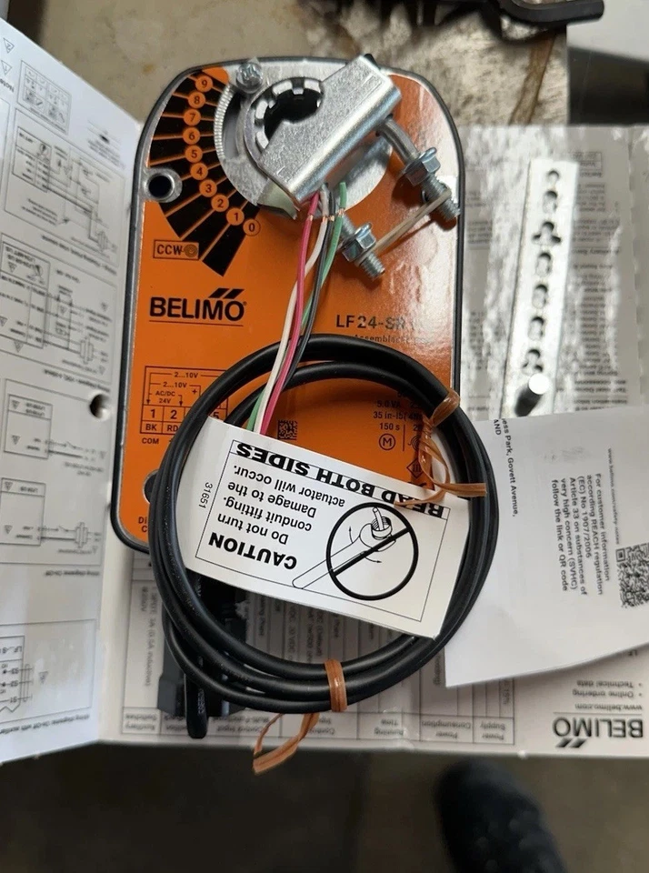 Actuador amortiguador de retorno de resorte Belimo LF24-SR EE. UU. Foto 1 de 1