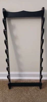 Soporte de espada de montaje en pared de 8 niveles negro para coleccionistas usado en muy buena condición Foto 1 de 4
