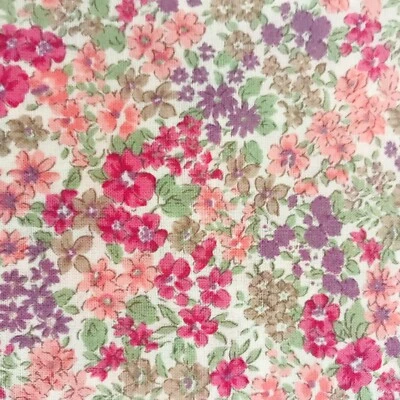 Pretty Floral Flowers Quilting Fabric ~ Selling By FQ ~ 45cm W x 55cm L ~ BN - image 1 of 4