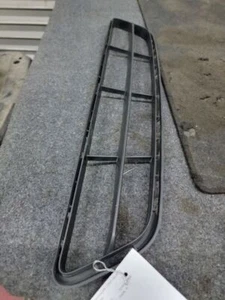 2016-2018 parrilla delantera inferior Nissan Altima - Imagen 1 de 3