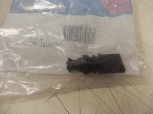 Genuine OEM GM 15781370  ACDelco  Radiator Drain Petcock  Free Shipping - Picture 1 of 2