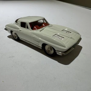 Brooklin BRK21 1963 Chevrolet Corvette Stingray Coupe White 1/43 Scale - Picture 1 of 23