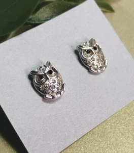 CUTE! Owl Earrings Made with SWAROVSKI Clear Crystals, Black Eyes, Silver Tone! - Picture 1 of 9