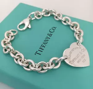8.5" Large Please Return To Tiffany & Co Center Heart Charm Bracelet in Silver - Picture 1 of 5